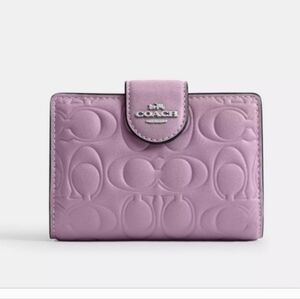 NEW! Coach Lavender Card Wallet Corner ZIP (Silver/Jasmine)